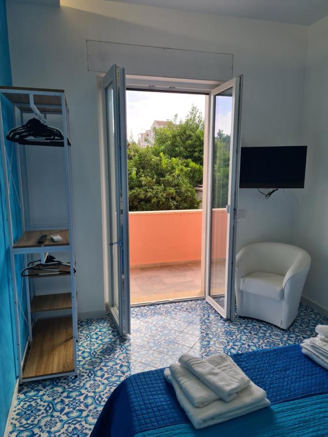 Esposito Guest House Прочида Экстерьер фото